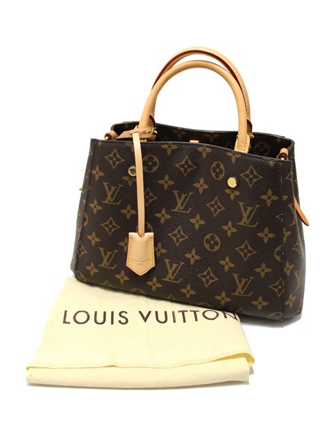 Louis Vuitton Montaigne BB 